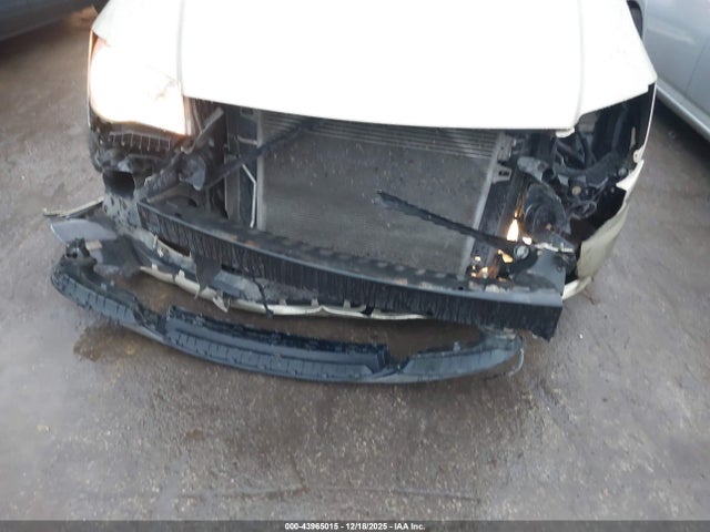 2011 CHRYSLER TOWN & COUNTRY 2A4RR5DG5BR771350 Photo 5