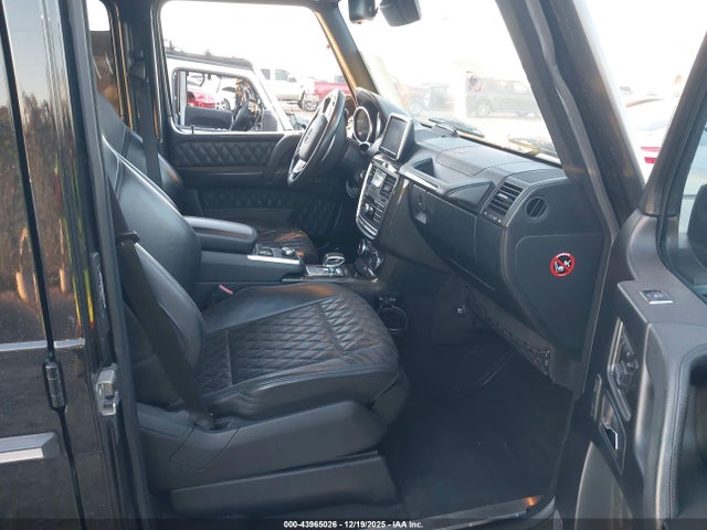 2015 MERCEDES-BENZ G 63 AMG WDCYC7DF2FX233163 Photo 4
