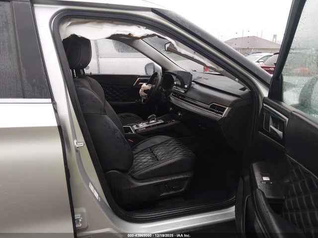 2022 MITSUBISHI OUTLANDER JA4J4VA89NZ085749 Photo 4