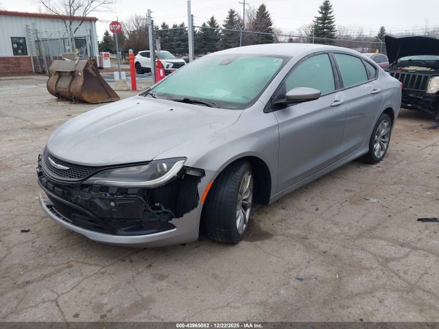Продаж на аукціоні авто 2016 Chrysler 200 S, vin: 1C3CCCBB1GN113543, номер лоту: 43965082