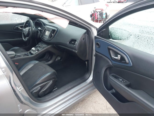 Продаж на аукціоні авто 2016 Chrysler 200 S, vin: 1C3CCCBB1GN113543, номер лоту: 43965082