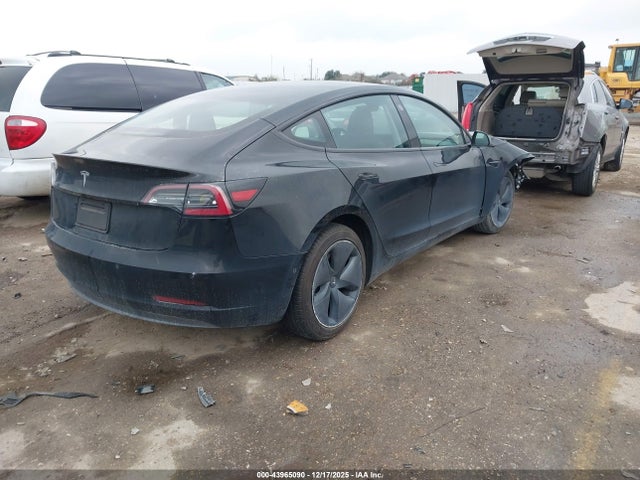 2019 TESLA MODEL 3 5YJ3E1EAXKF397811 Photo 3