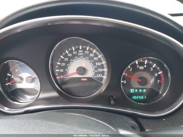 Chrysler 200 LX 2014 1C3CCBAB6EN146689 Image 7