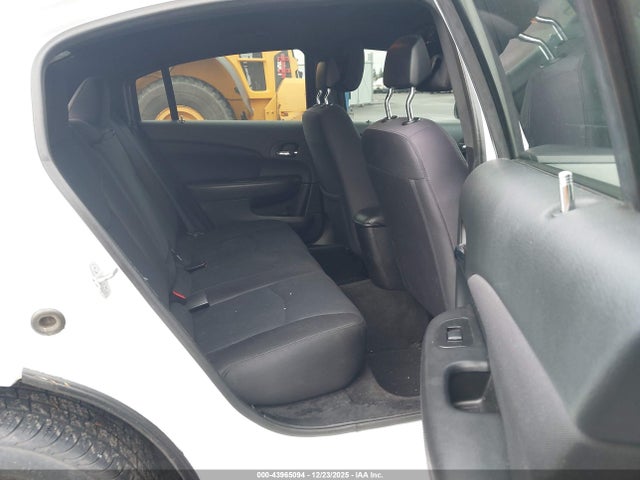 Chrysler 200 LX 2014 1C3CCBAB6EN146689 Image 8
