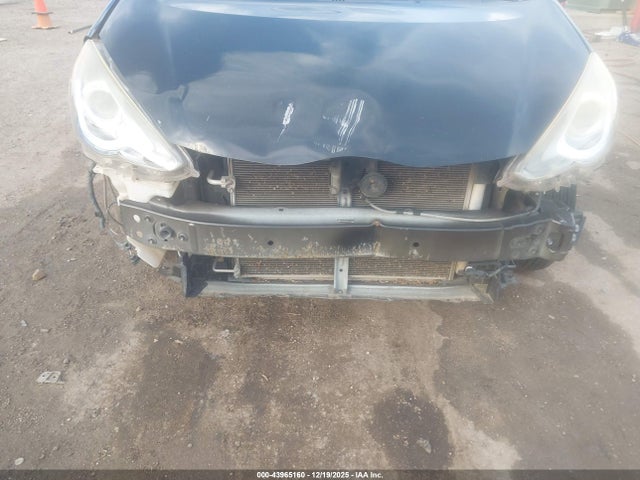 JTDKDTB37G1121991 Toyota Prius C Two