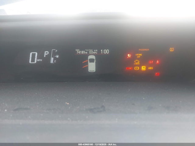 JTDKDTB37G1121991 Toyota Prius C Two