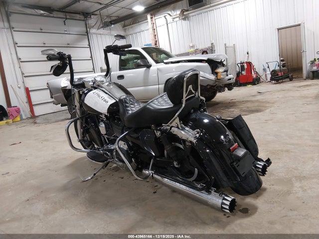 2013 HARLEY-DAVIDSON FLHR 1HD1FBM14DB636852 Photo 2