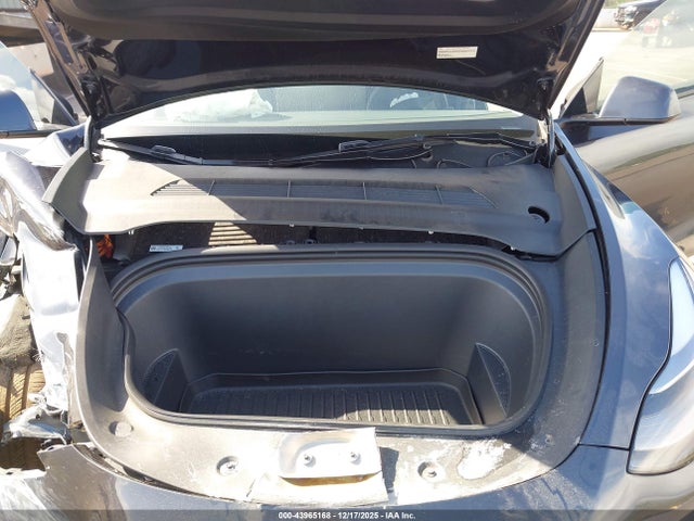 2024 TESLA MODEL Y 7SAYGDEF4RF086532 Photo 9