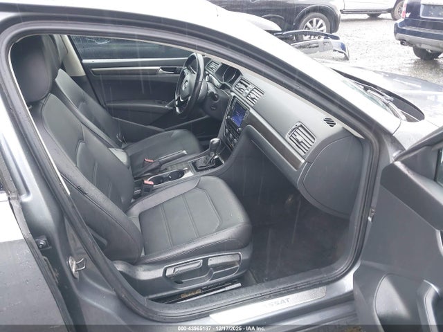 Продаж на аукціоні авто 2016 Volkswagen Passat 1.8t Se, vin: 1VWBS7A35GC059801, номер лоту: 43965187