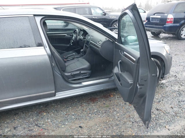 Продаж на аукціоні авто 2016 Volkswagen Passat 1.8t Se, vin: 1VWBS7A35GC059801, номер лоту: 43965187
