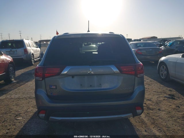 Mitsubishi Outlander Se/sel 2016 JA4AD3A33GZ059658 Image 17
