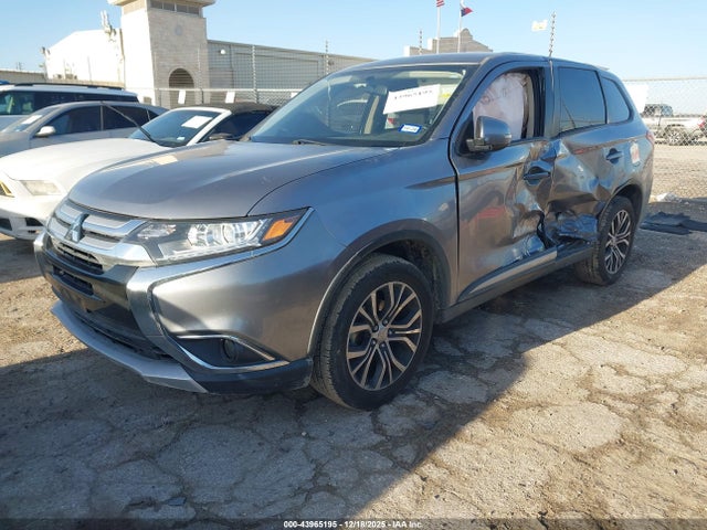 2016 MITSUBISHI OUTLANDER JA4AD3A33GZ059658 Photo 1