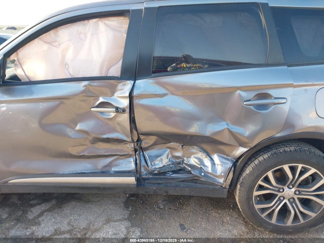 2016 MITSUBISHI OUTLANDER JA4AD3A33GZ059658 Photo 5