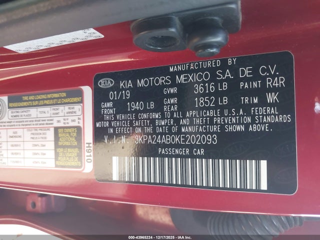 3KPA24AB0KE202093 KIA RIO S