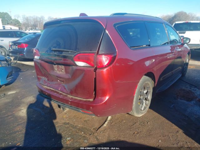 2018 CHRYSLER PACIFICA 2C4RC1BG5JR172109 Photo 3