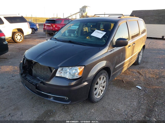 2016 CHRYSLER TOWN & COUNTRY 2C4RC1BG5GR141936 Photo 1