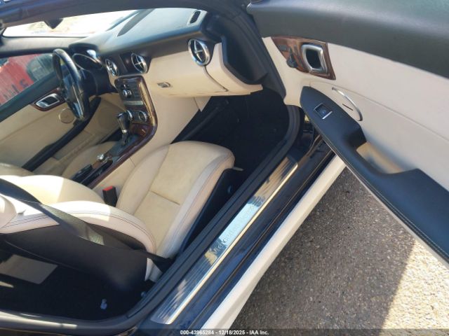 2014 MERCEDES-BENZ SLK 250 WDDPK4HA9EF076436 Photo 4