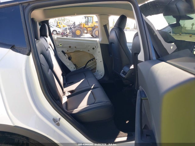2023 TESLA MODEL Y 7SAYGDEE2PA123417 Photo 7
