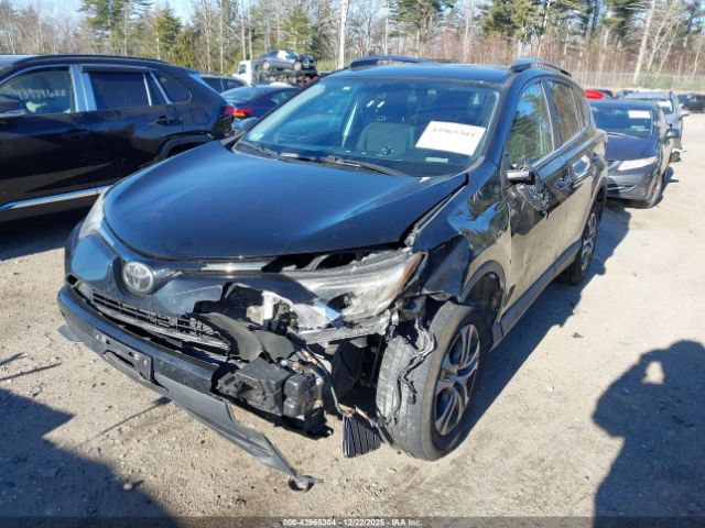 2018 TOYOTA RAV4 2T3BFREV5JW762057 Photo 1