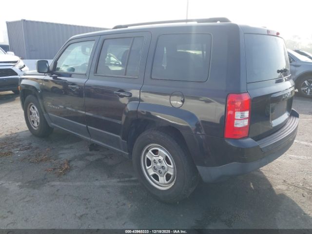 2014 JEEP PATRIOT 1C4NJPBA7ED777700 Photo 2