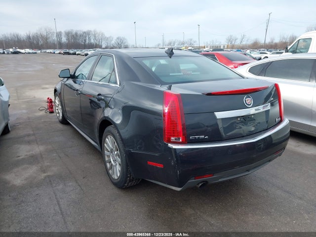 2011 CADILLAC CTS 1G6DG5EYXB0110245 Photo 2