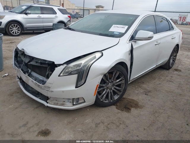 2018 CADILLAC XTS 2G61M5S34J9118110 Photo 1
