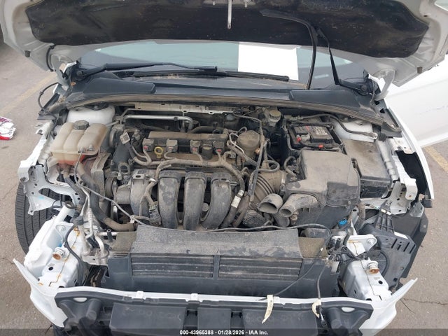 Ford FOCUS SE 2014 1FADP3F26EL414810 Image 10