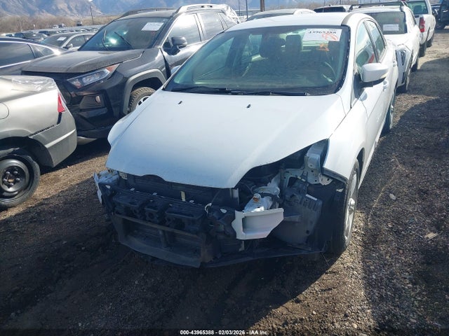 Ford FOCUS SE 2014 1FADP3F26EL414810 Image 6