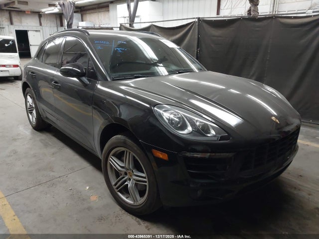 2015 PORSCHE MACAN WP1AB2A51FLB64609
