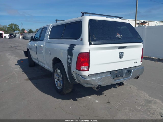 2014 RAM 1500 1C6RR7GTXES421877 Photo 2