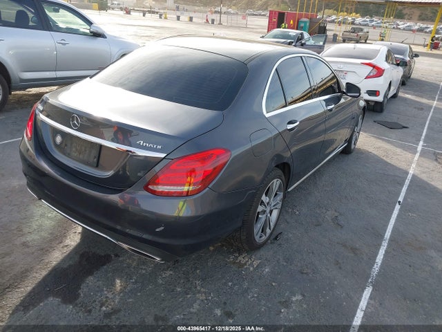 Mercedes-Benz C 300 4matic 2015 55SWF4KB3FU075136 Image 4