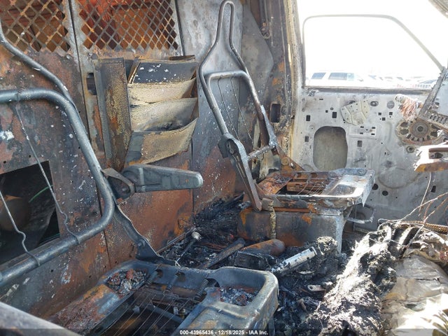 2010 FORD E-250 1FTNE2EL4ADA63053 Photo 4