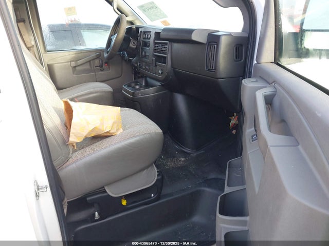 1GCWGAFP2L1258356 Chevrolet Express Cargo Rwd 2500 Regular Wheelbase Wt