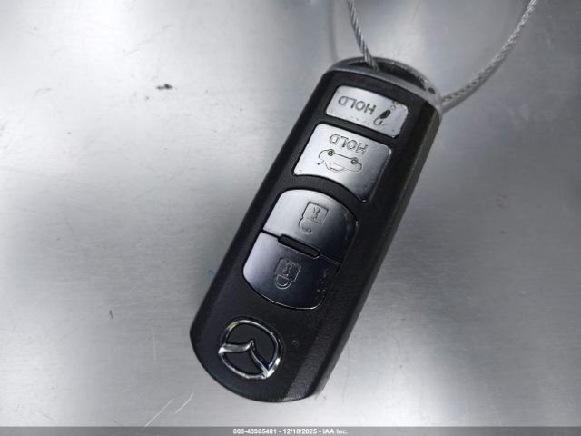 2017 MAZDA MAZDA3 JM1BN1U79H1130758 Photo 10