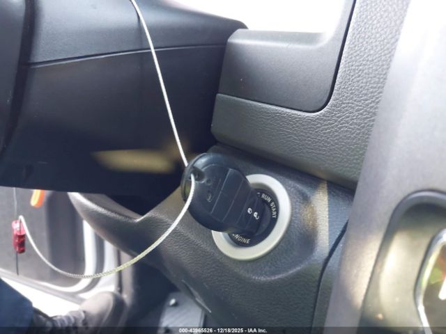 2018 RAM 1500 3C6RR6KG5JG214240 Photo 10