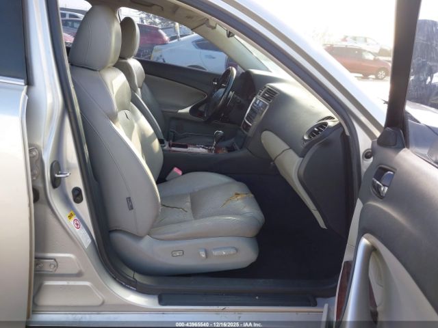 2006 LEXUS IS 250 JTHBK262365005078 Photo 4
