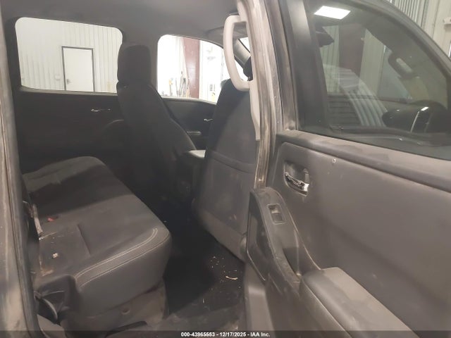 Nissan Frontier Sv 4x4 2024 1N6ED1EK4RN606246 Image 8