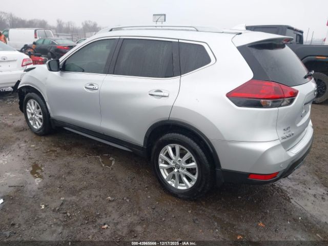 2019 NISSAN ROGUE 5N1AT2MTXKC784910 Photo 2