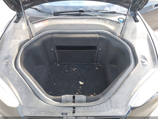 2014 TESLA MODEL S 5YJSA1H16EFP56370 Photo 9