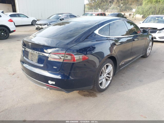 2014 TESLA MODEL S 5YJSA1H16EFP56370 Photo 3