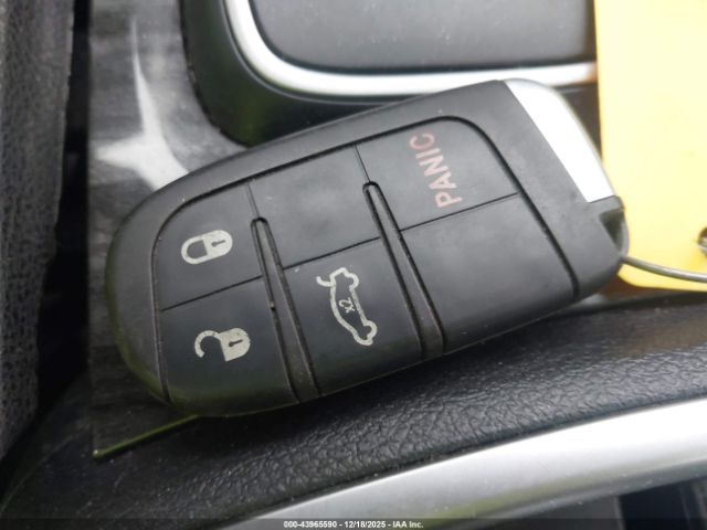 2016 CHRYSLER 300 2C3CCAAG6GH189477 Photo 10