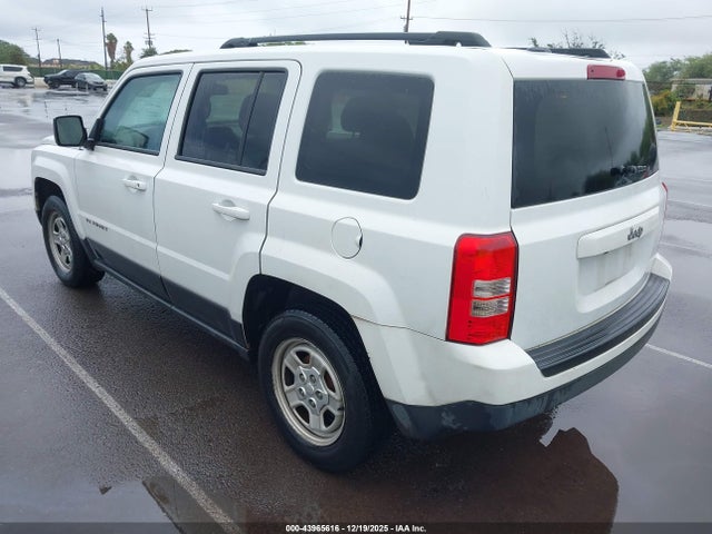 Jeep Patriot Sport 2016 1C4NJPBA8GD641269 Image 3