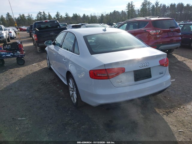 2016 AUDI A4 WAUBFAFL1GN018936 Photo 2