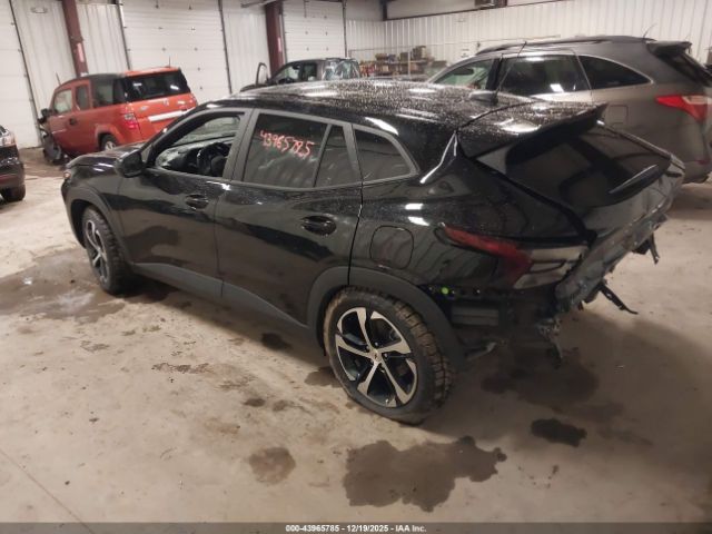 2025 CHEVROLET TRAX KL77LGEP6SC293468 Photo 2