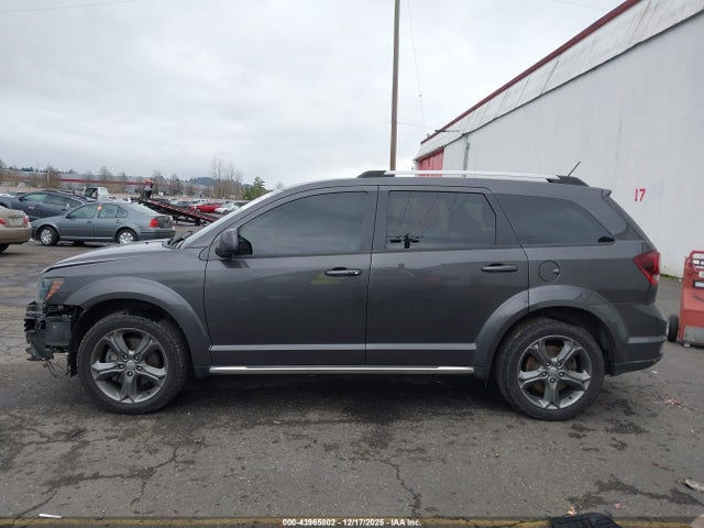 3C4PDDGG7GT133378 Dodge Journey Crossroad Plus