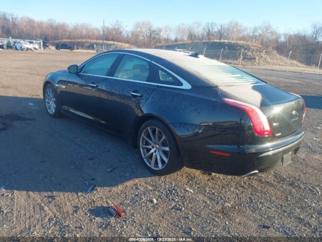 2014 JAGUAR XJ SAJWJ1CD7E8V65755 Photo 2