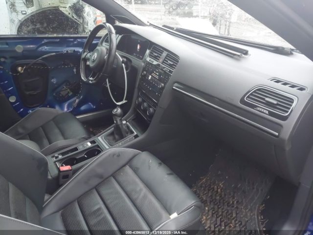 2018 VOLKSWAGEN GOLF R WVWWF7AU9JW065494 Photo 4