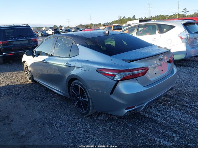 2019 TOYOTA CAMRY 4T1BZ1HKXKU023707 Photo 2