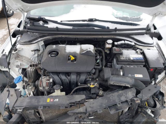 2019 HYUNDAI ELANTRA 5NPD84LF3KH470465 Photo 9