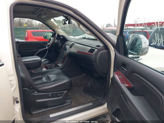 2008 CADILLAC ESCALADE 1GYFK63838R214832 Photo 4